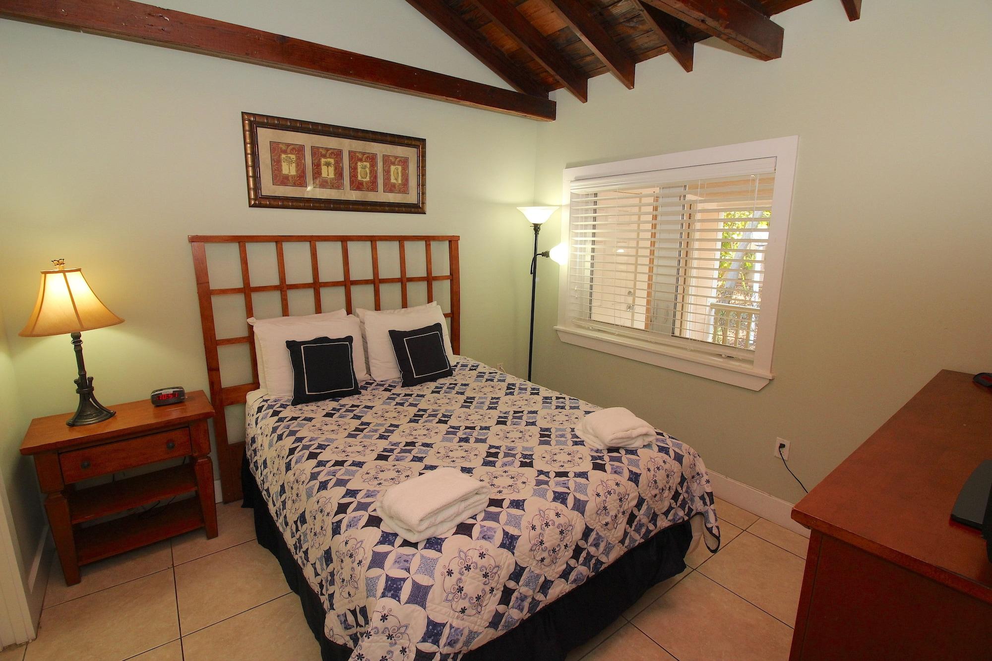 Coconut Mallory Resort And Marina Key West Bagian luar foto